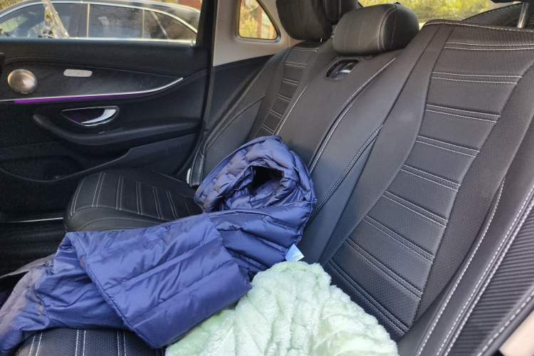 Used Mercedes-Benz E-Class 2017 E 300 L Sporty and Stylish Model
