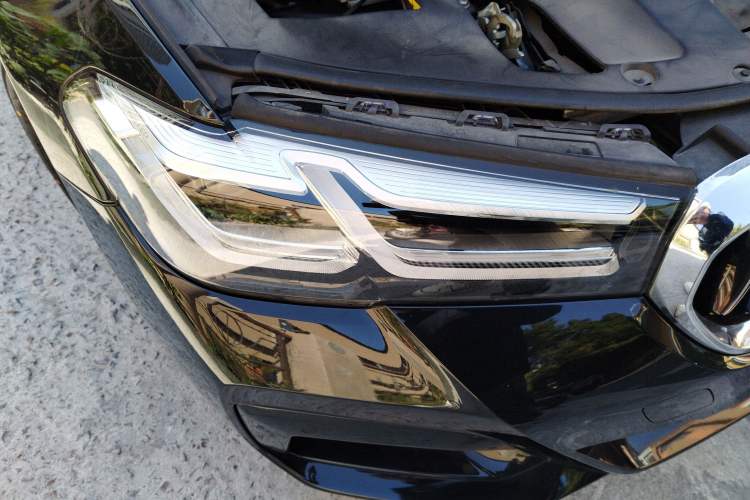 Used BMW 5 Series 2022 Restyled 525Li M Sport Package
