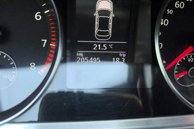 Used Volkswagen FAW-Volkswagen CC 2016 1.8TSI Prestige Model
