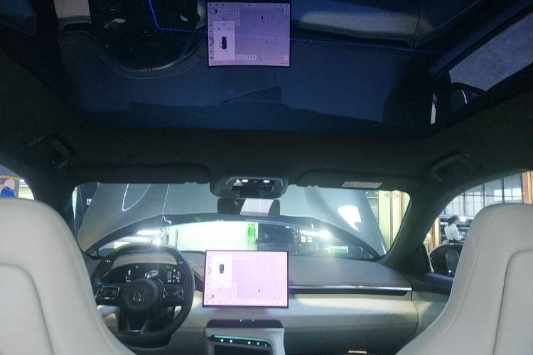 Used Zeekr 001 2025 WE Edition 100 kWh Rear-Wheel Drive
