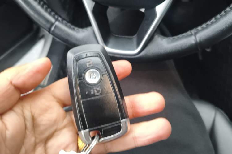 Used Ford Mondeo 2017 EcoBoost 200 Stylish Model
