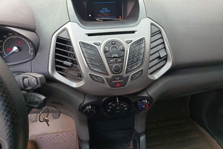 Used Ford EcoSport 2013 1.5L Manual Comfort Model Audio And AC Panel