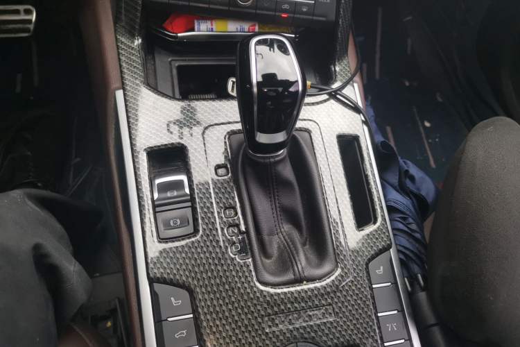 Used Wey VV7 2017 2.0T Flagship Model