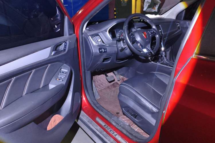 Used Roewe RX5 2016 20T Two-Wheel Drive Automatic Flagship Edition
