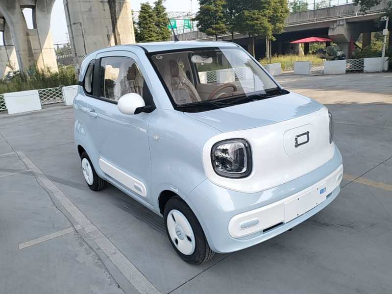 Used Bestune Pony 2026 222km Colorful Horse — 3