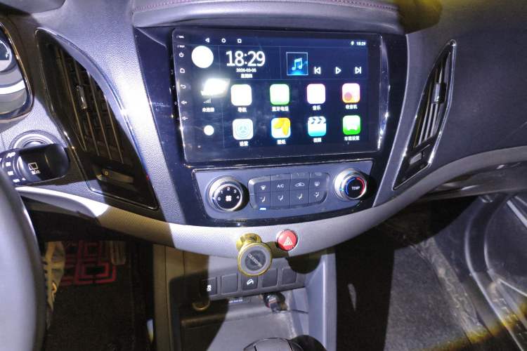 Used JAC Refine S5 2017 1.5T Automatic E-commerce Edition