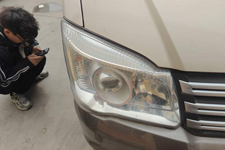 Used FORTHING Lingzhi 2017 Restyled M3L 1.6L 7-Seater Comfort Version
