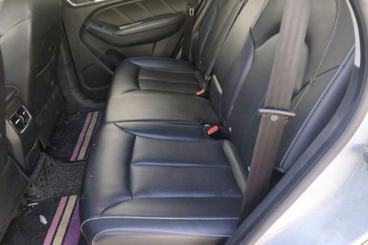 Used Roewe RX5 2016 20T Two-Wheel Drive Automatic Internet Smart Edition