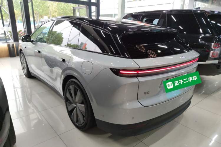 Used Li Auto i6 2025 Model Two-Wheel-Drive Standard Type Exterior 2