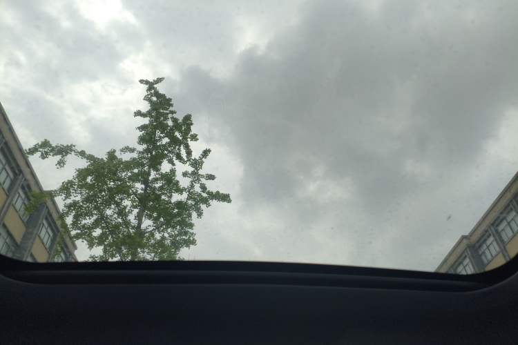 Used CHANGAN UNI-V 2023 1.5T Prestige Model
