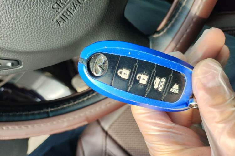 Used Infiniti QX70 2013 3.7L Standard Edition