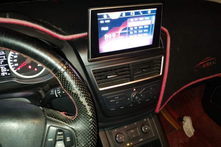 Used Bestune X40 2017 1.6L Automatic Prestige Edition
