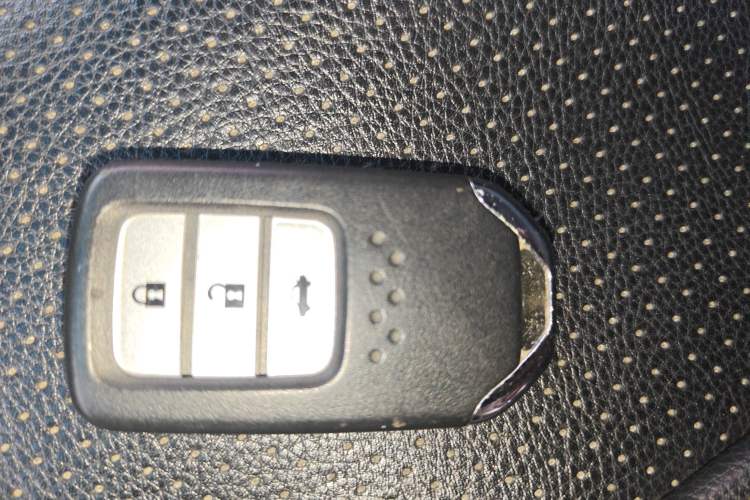 Used Honda Crider 2016 1.8L CVT Luxury Edition
