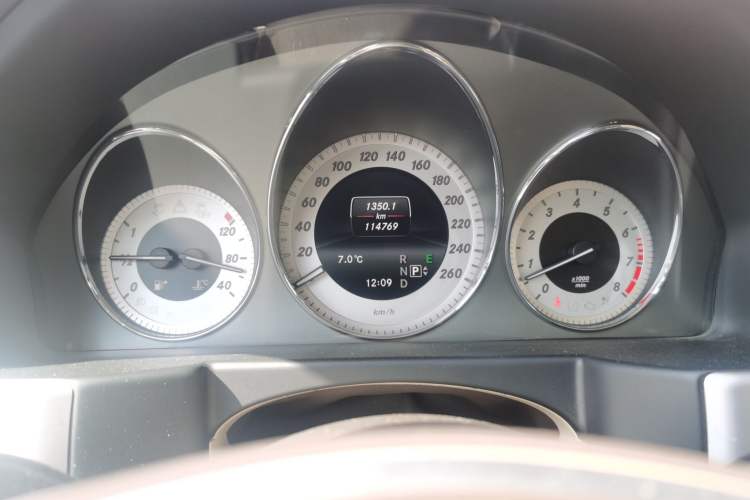 Used Mercedes-Benz GLK-Class 2013 Facelift GLK 300 4MATIC Fashion Edition