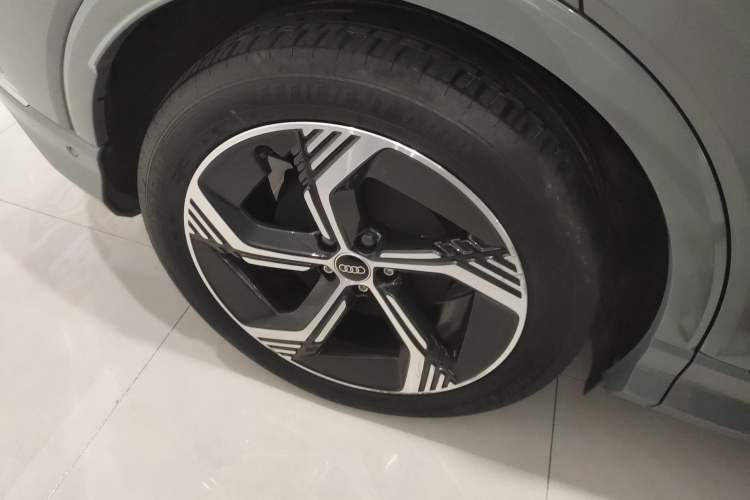 Used Audi Q4 e-tron 2023 40 e-tron Boundary Edition