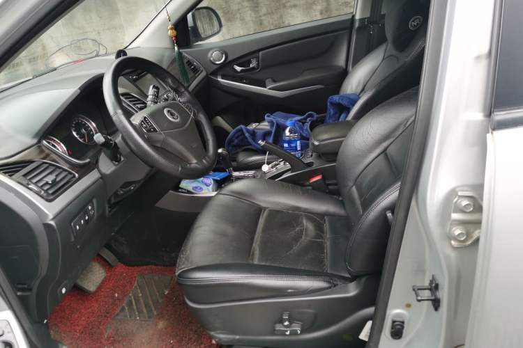 Used SsangYong Korando 2014 2.0L Gasoline 4x4 Automatic Luxury Navigation Edition