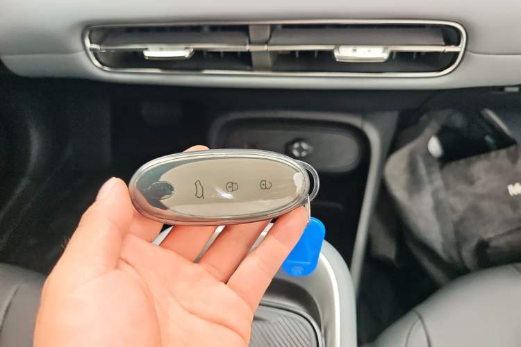 Used Dongfeng NAMMI 01 2026 Model Originality Edition 330Air Vehicle Key