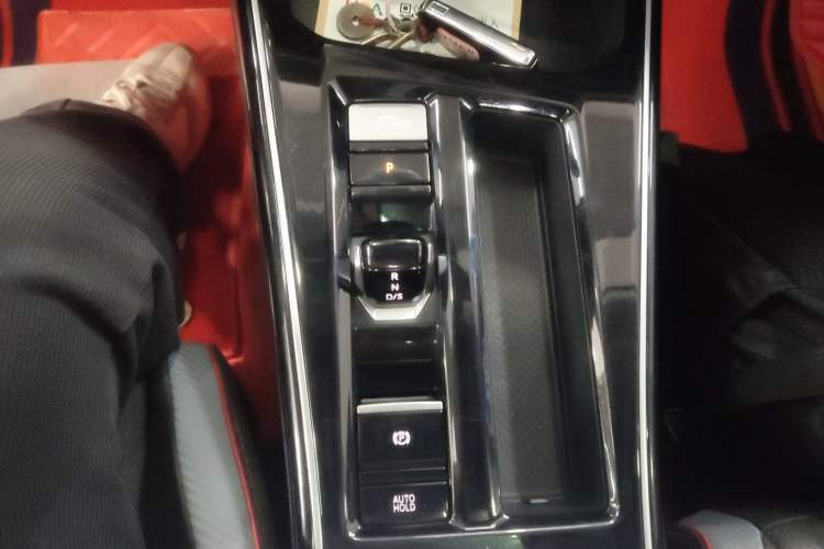 Used Volkswagen Lamando 2022 Lavida L 280TSI DSG Cool & Spicy Edition
