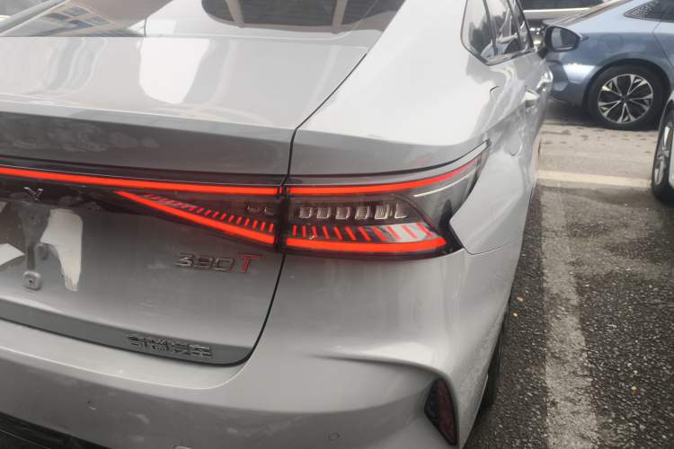 Used Chery Arrizo 8 2023 High-Performance Edition 2.0T DCT Powerfully Equipped