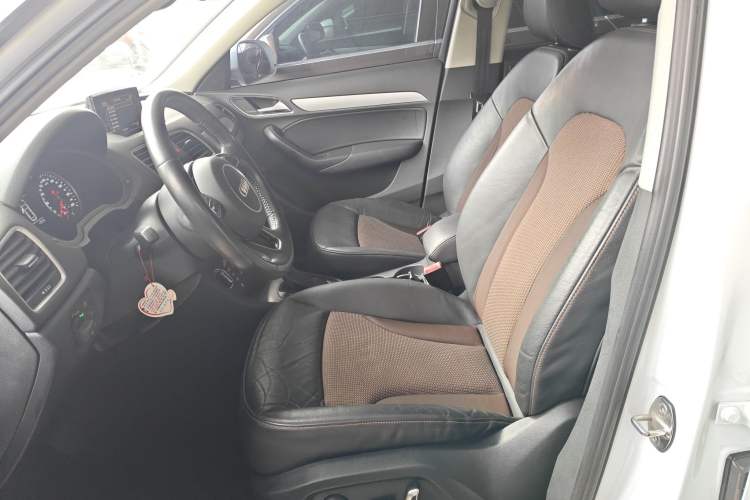 Used Audi Q3 2016 30 TFSI Fashion Model Left Front Seat