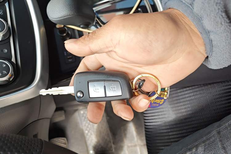 Used Nissan Tiida 2023 1.6L CVT Cool Dynamic Edition Vehicle Key