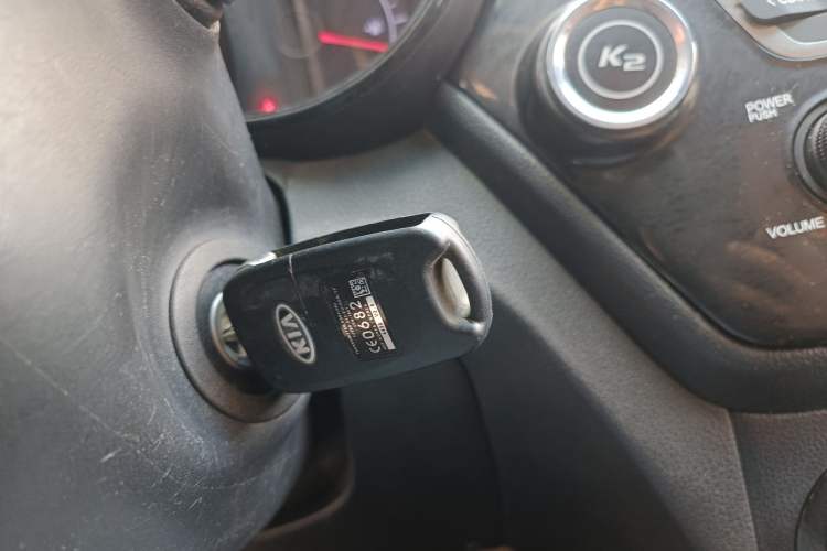 Used Kia K2 2015 Sedan 1.4L MT GLS