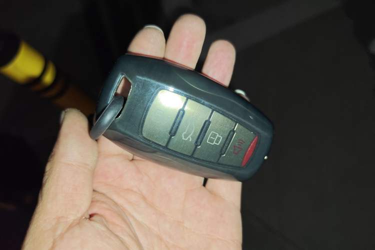 Used Haval H7 2016 Blue-Label H7 2.0T Automatic Luxury Model