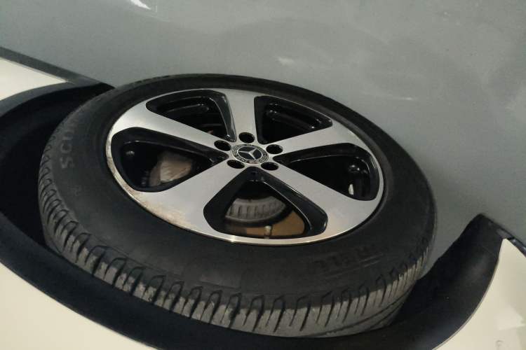 Used Mercedes-Benz GLC Coupe 2017 GLC 200 4MATIC Coupe SUV
