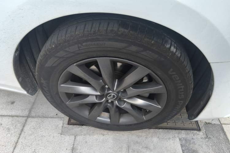 Used Mazda Atenza 2021 2.0L Blue Sky Luxury Edition