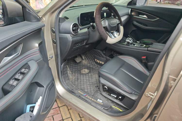 Used FORTHING T5 EVO 2021 1.5TD DCT Diamond Edition Driver Seat