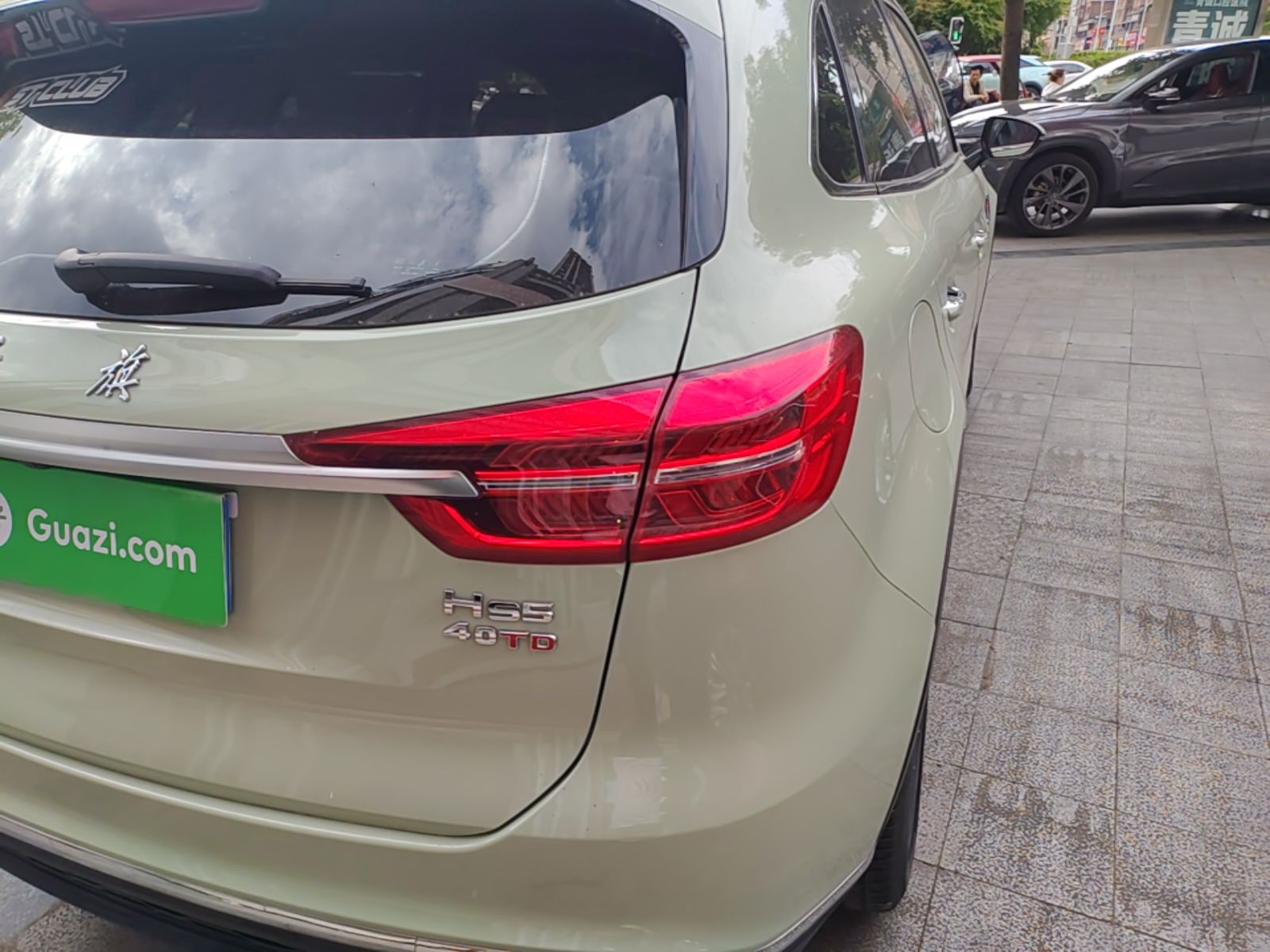 Hongqi HS5 2022 Revised Version 2.0T Smart Connect Flagship Edition — снимка 9