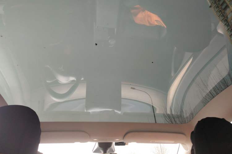 Used Tesla Model Y 2022 Long-Range All-Wheel-Drive Version
