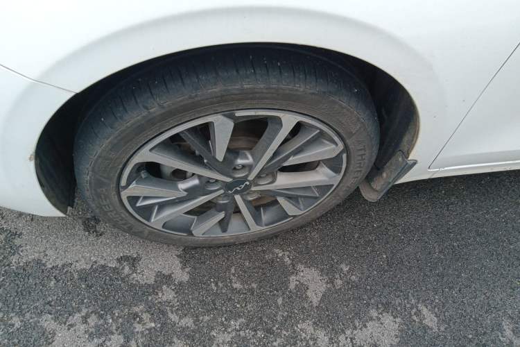 Used Kia K3 2021 Revised 1.5L CVT Fashion Edition Left Front Wheel Hub