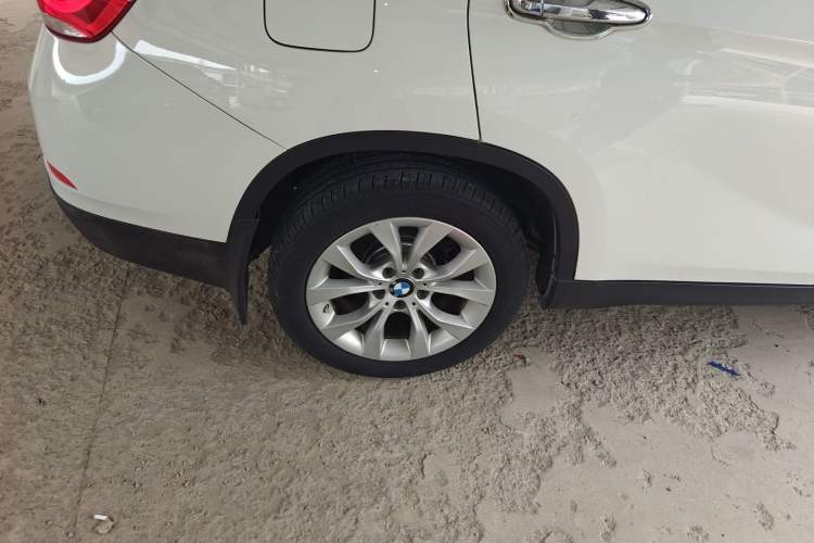 Used BMW X1 2014 sDrive18i Fashion Model Right Rear Wheel Hub