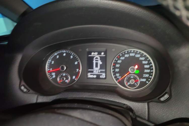 Used Volkswagen Sharan 2013 1.8TSI Standard Model Euro IV Instrument Cluster