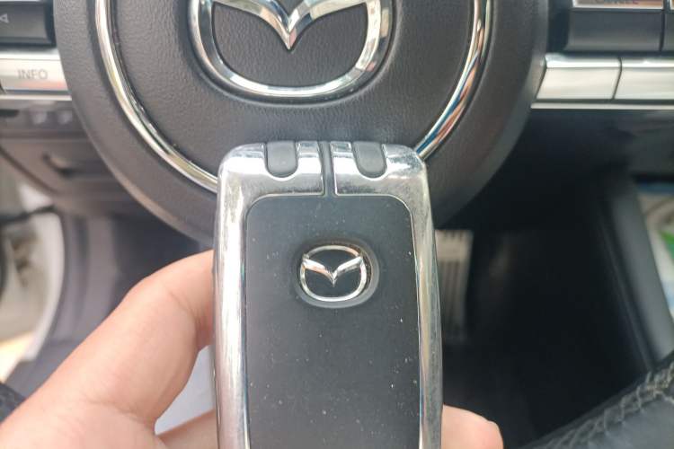 Used Mazda 3 Axela 2022 2.0L Automatic Zhiyao Edition
