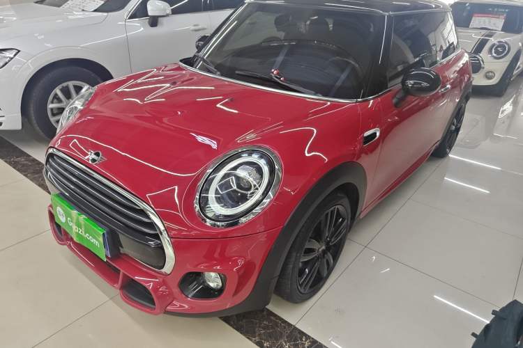 Used MINI MINI 2018 1.5T COOPER Racing Driver