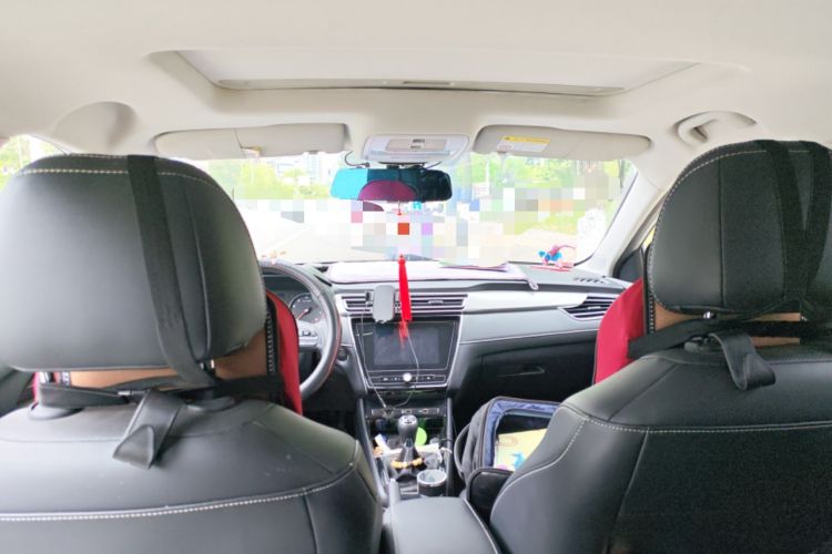 Used Roewe i5 2020 1.5L Manual 4G Connect Leehao Flagship Edition Headliner