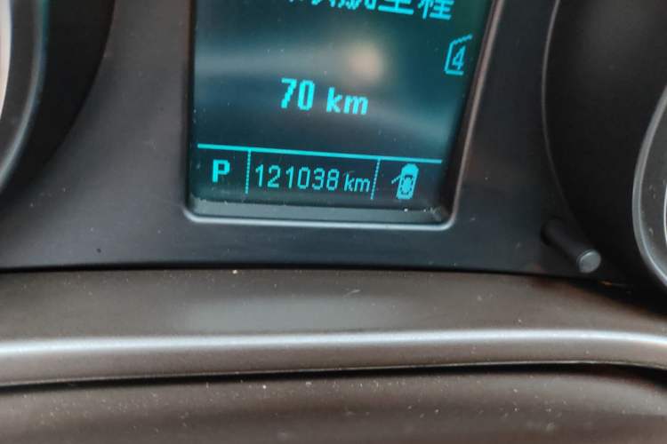 Used Buick Regal 2015 2.0L Leading Fashion Edition