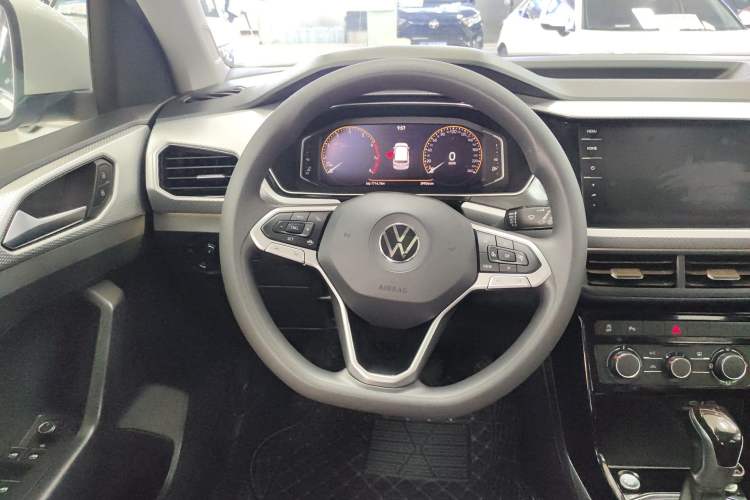 Used Volkswagen Tacqua 2021 1.5L Automatic Yue Zhi Lian Edition Steering Wheel