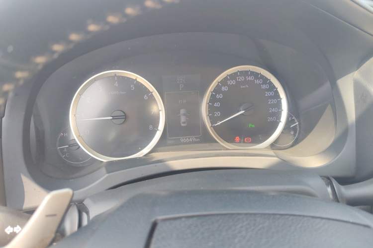 Used Lexus IS 2013 250 FENGSHANG Edition
