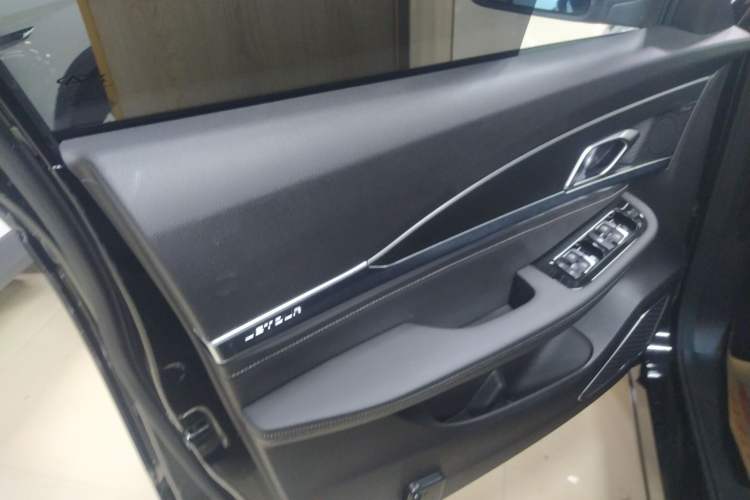 Used JETOUR X70 2020 1.5T DCT Comfort Edition 7-Seater