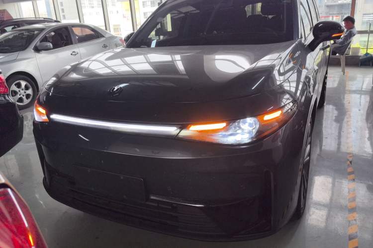 Used Leapmotor C16 2024 Range-Extended 200 Luxury Edition Front