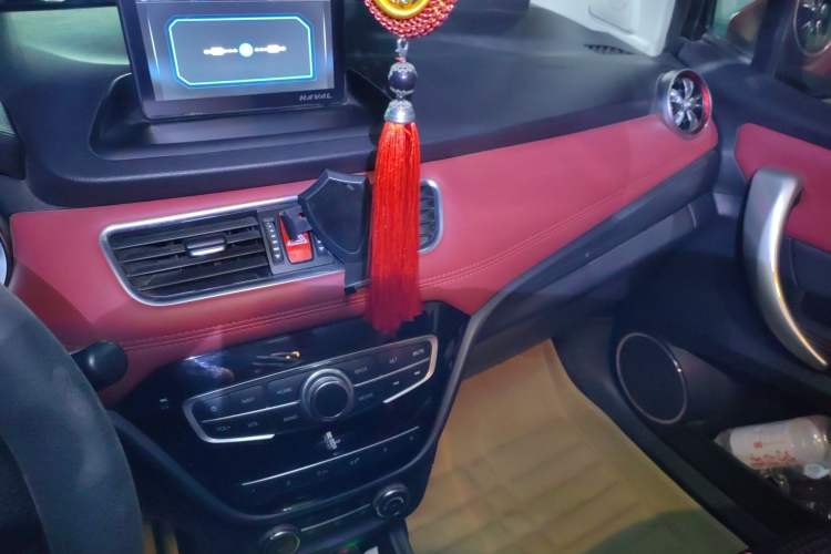 Used Haval H1 2016 Blue Label 1.5L AMT Luxury Model