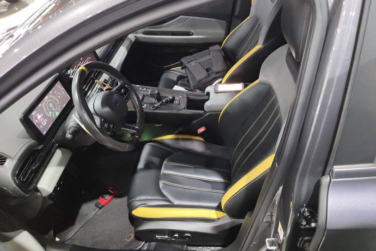 Used GAC Trumpchi EMPOW 2021 270T DCT J16 Version Left Front Seat