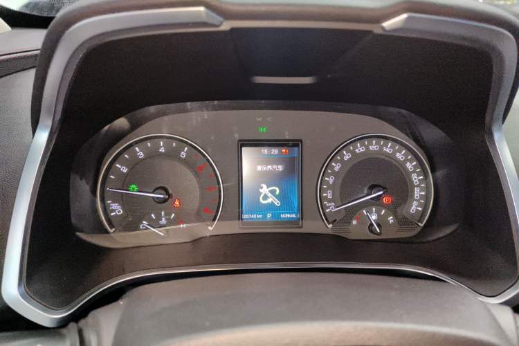 Used Wey VV5 2017 2.0T Ultra-Luxury Version Instrument Cluster