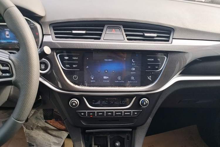 Used Geely Auto Emgrand 2017 Sedan Million Edition 1.5L Manual - Upward Version