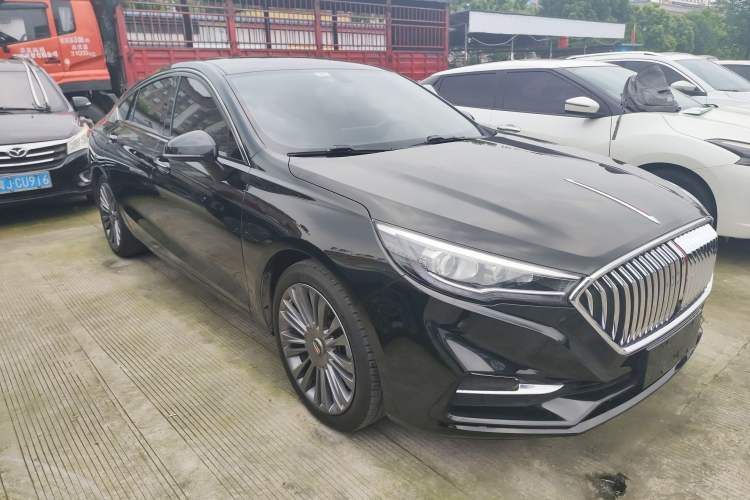 Used Hongqi H5 2020 1.5T DCT Flagship Edition Front Right 45 Deg