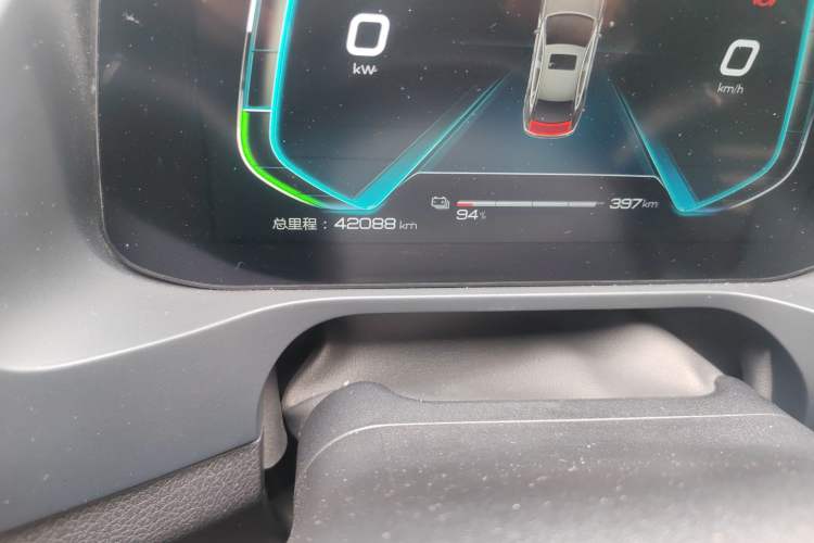 Used BYD Qin Pro New Energy 2019 EV Super Edition High-Power Smart Connect Luxurious Model
