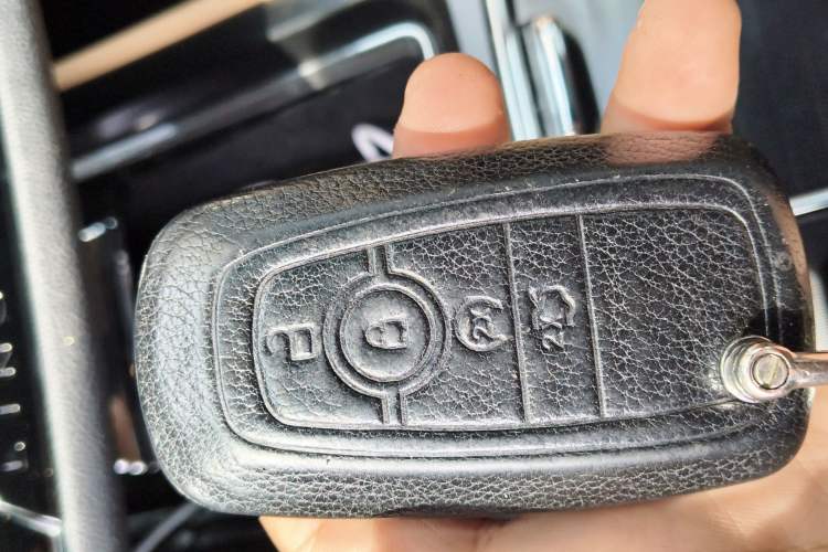 Used Lincoln Corsair 2021 2.0T Two-Wheel-Drive Luxury Edition
